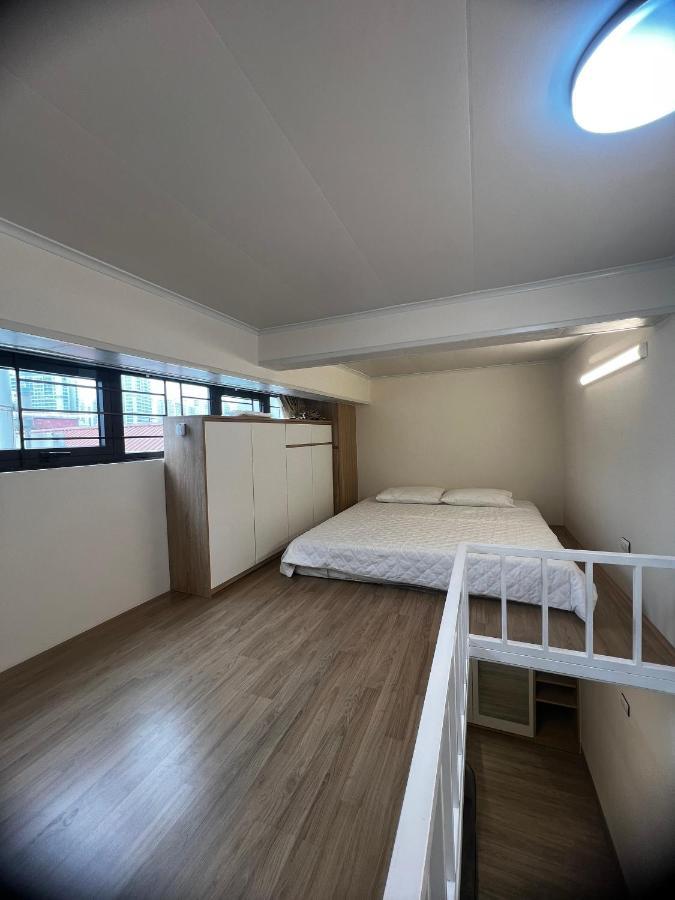 Era Apartment Nguyen Trai ハノイ市 エクステリア 写真