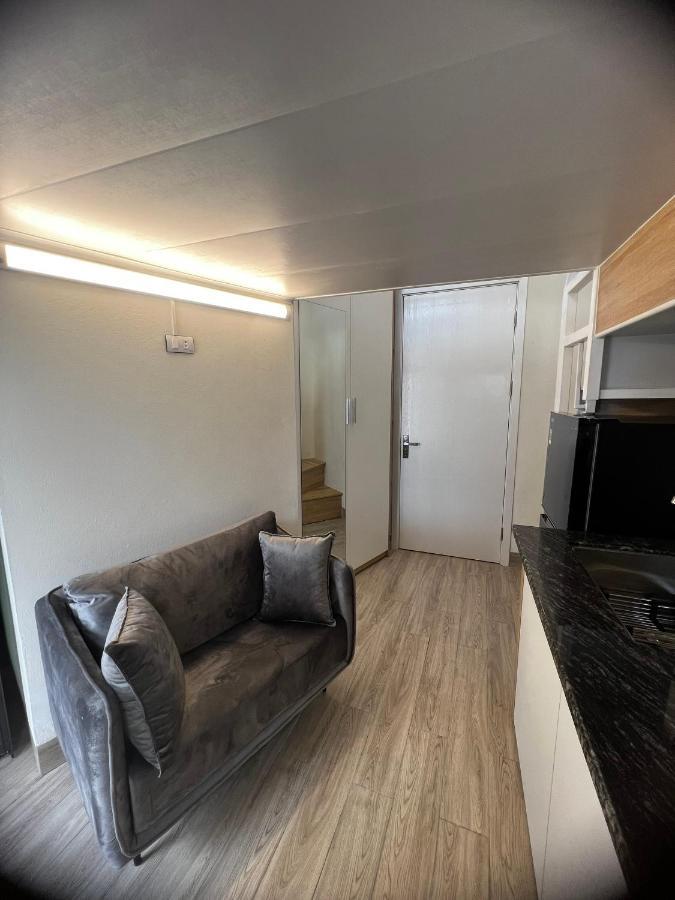 Era Apartment Nguyen Trai ハノイ市 エクステリア 写真